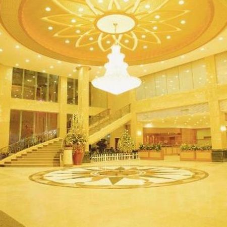 Vienna Huangdu Branch Hotel Фошан Екстериор снимка