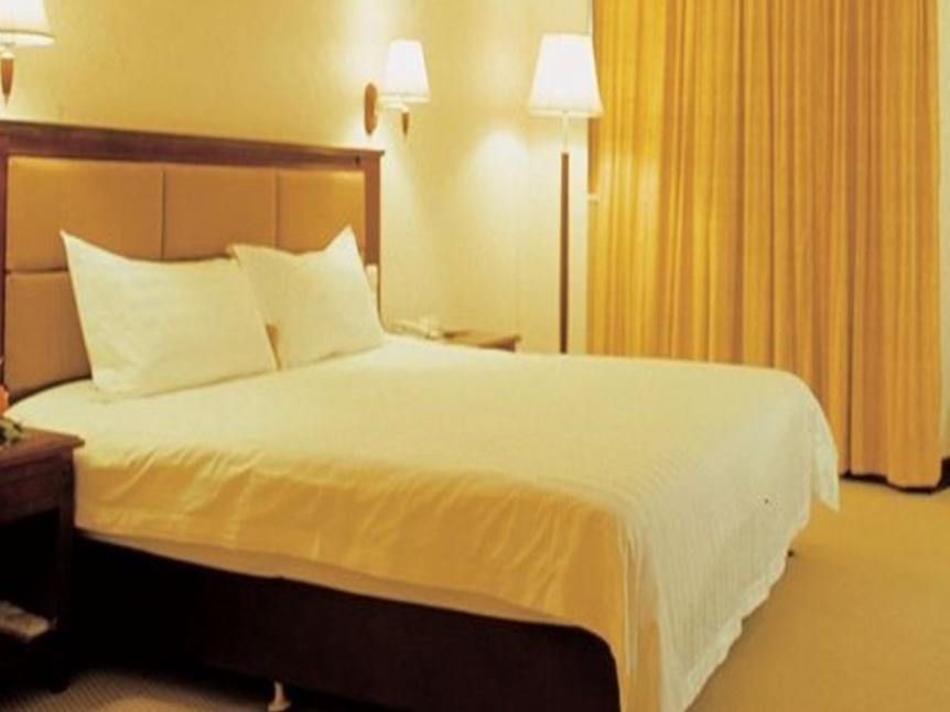 Vienna Huangdu Branch Hotel Фошан Екстериор снимка